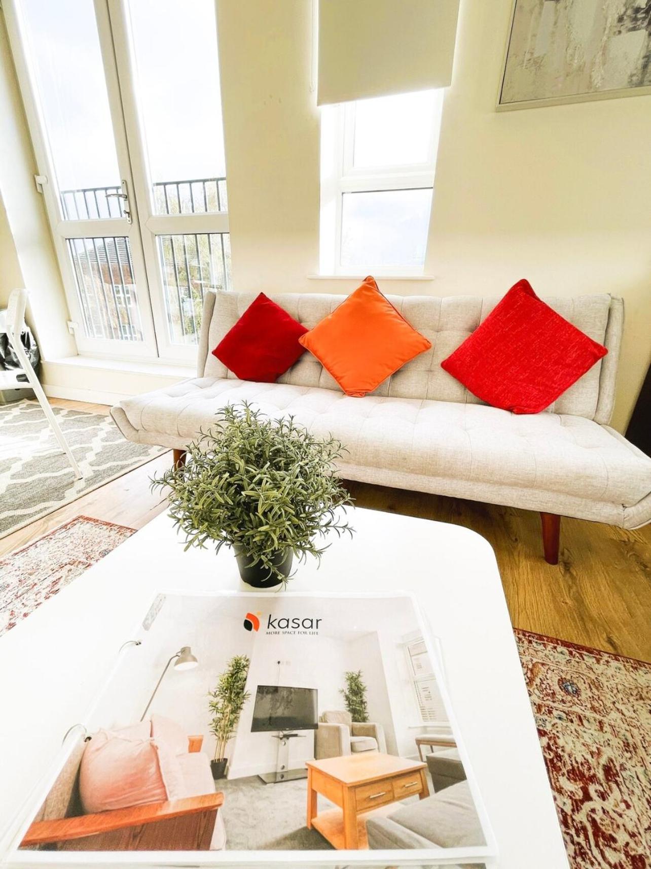 Maidstone Heights By Kasar Stays Esterno foto